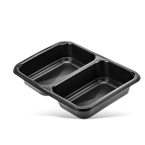 Pojemnik plastikowy PP o wymiarach 227x178x60 mm, z dwiema komorami. Kolor czarny, lekki, z gładką powierzchnią. Ułożony pod kątem, pokazujący wnętrze i podział na dwie części. Idealny do przechowywania żywności.